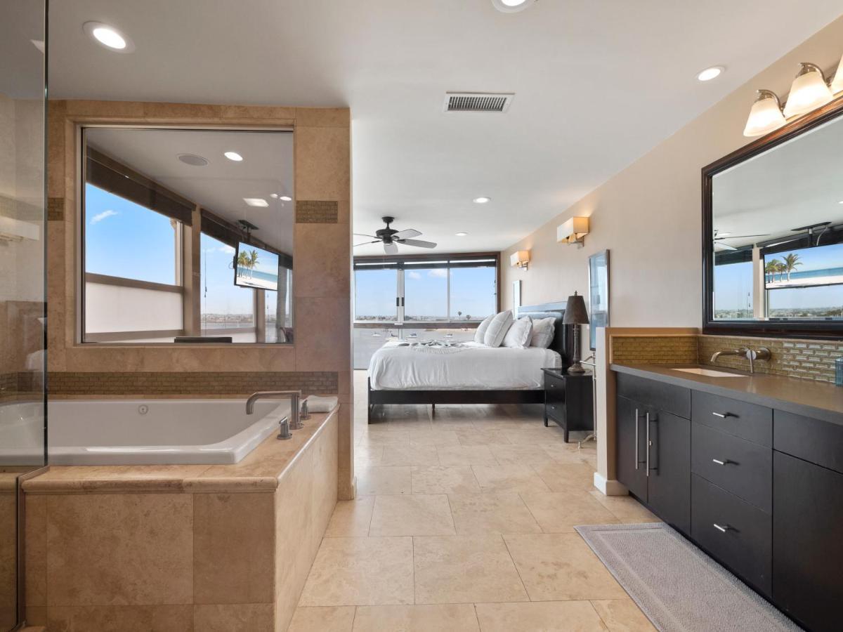 Stunning Bayfront Condo With Gorgeous Views, Garage, Massive Roof Deck & Ac - Dogs Welcome! San Diego Esterno foto
