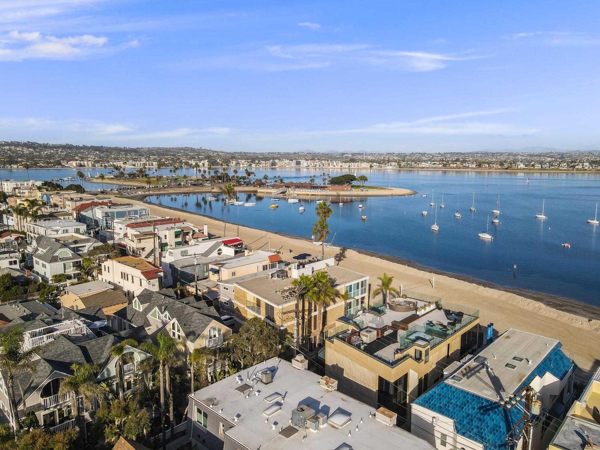 Stunning Bayfront Condo With Gorgeous Views, Garage, Massive Roof Deck & Ac - Dogs Welcome! San Diego Esterno foto